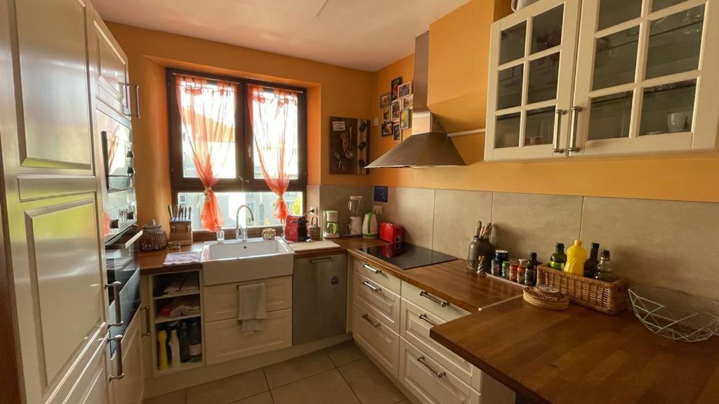 Cosy And Calm In Grenoble City Heart With Free And Large Parking Q-Park Chavant Esterno foto