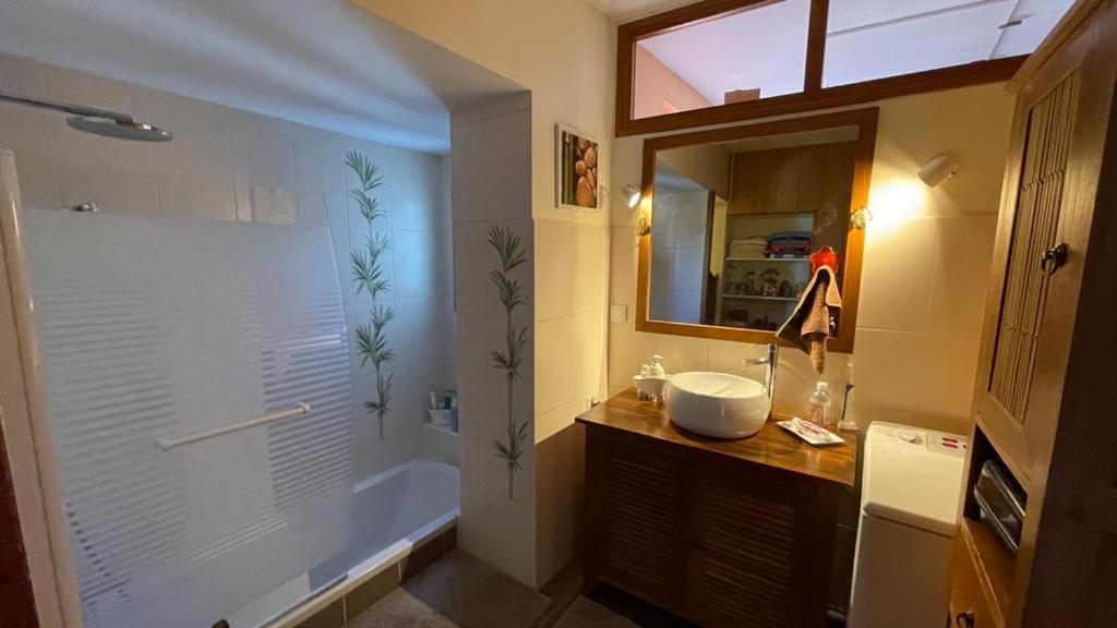 Cosy And Calm In Grenoble City Heart With Free And Large Parking Q-Park Chavant Esterno foto