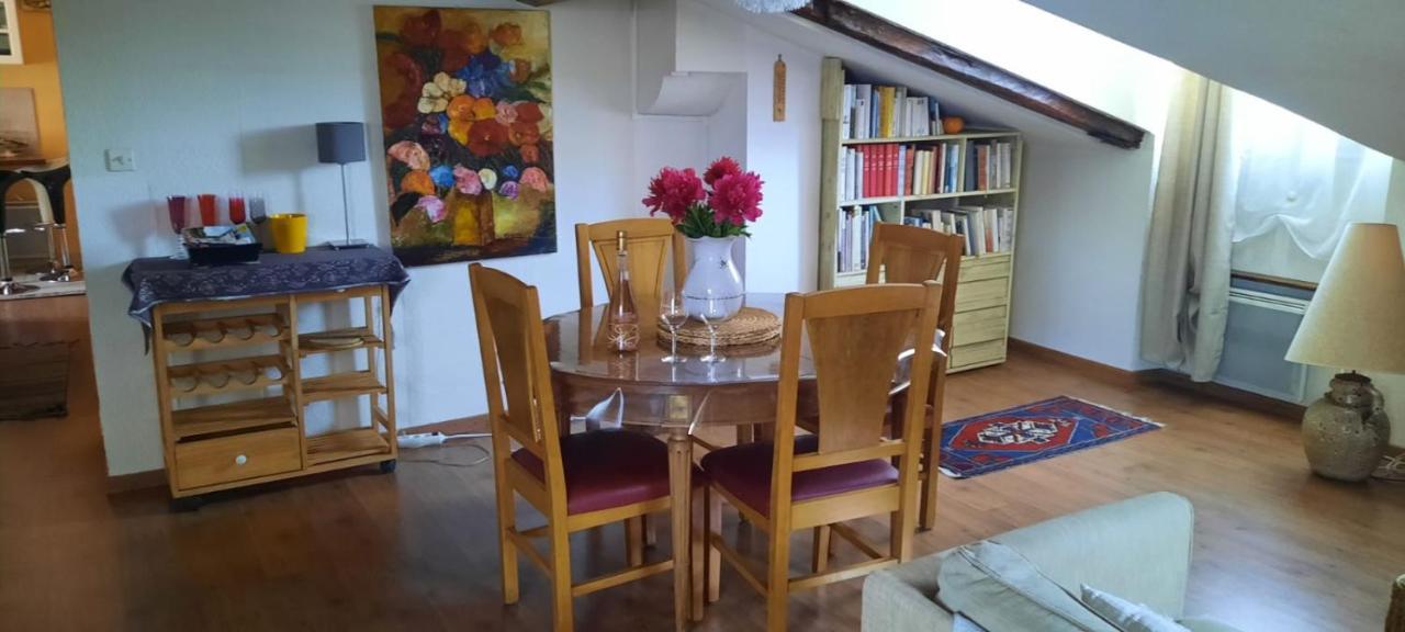 Cosy And Calm In Grenoble City Heart With Free And Large Parking Q-Park Chavant Esterno foto